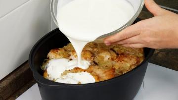 5 rules so that sour cream does not curl up when stewing (I did not think that the problem could be solved so simply)