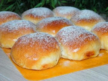 Lush cheese buns "as a feather." favorite recipe