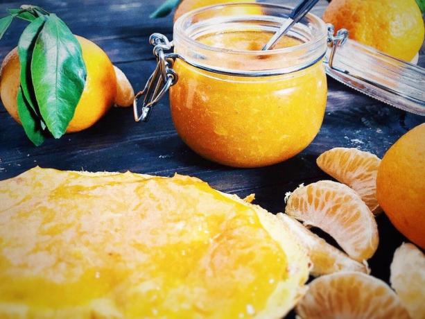 Step by step recipe for tangerine jam.