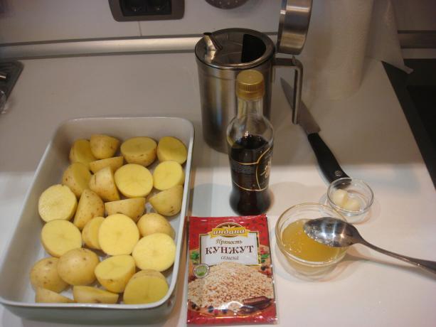 Picture taken by the author (put the potatoes in a baking dish)