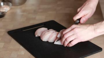 Juicy chicken breast, quick and tasty recipe