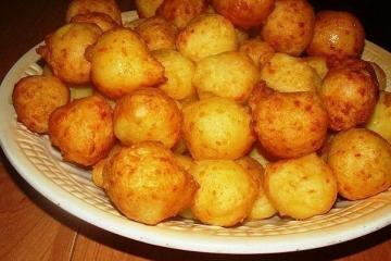 Crispy potato dumplings with cheese. easy recipe