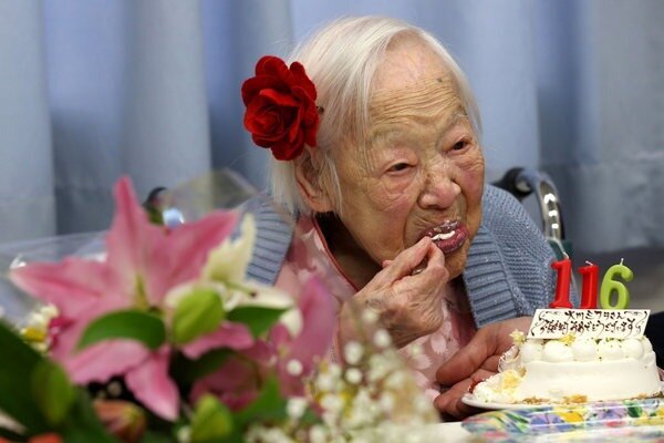 Even today, Japan has more centenarians than the other world. (Photo: thevoiceofnation.com)