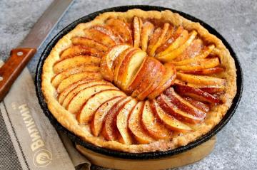 Lean apple pie