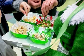 Tasting in the store: a free snack or a direct route to poisoning?