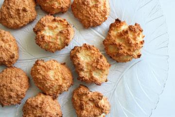 Coconut cookies without flour