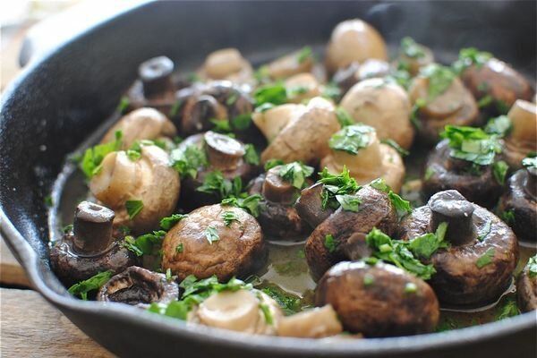 Fried mushrooms pose a serious strain on the body (Photo: bevcooks.com)