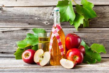 How to make homemade wine from apples