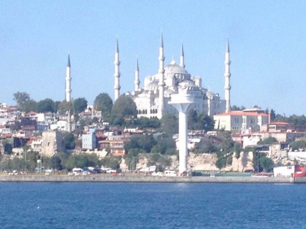 Well, what to do if the contrasts in Istanbul, indeed, there are any more!