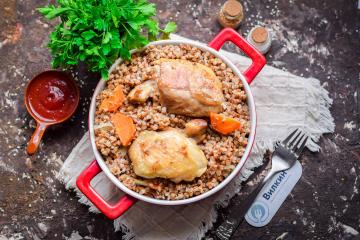 Buckwheat with chicken in the oven