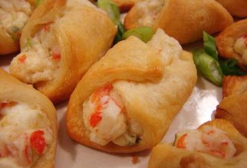 Puff with crab sticks and cheese. A simple recipe for 20 minutes