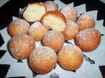 Cottage cheese donuts in haste