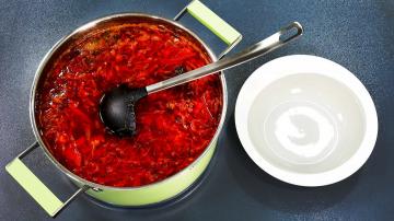 How I cook borscht without meat (if suddenly I don't feel like meat at all)
