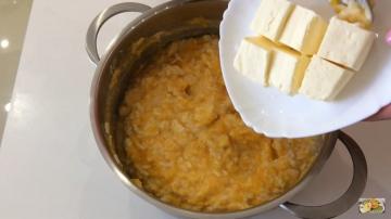 Pumpkin porridge of rice. Flavorful and delicious as furnaces from Russian