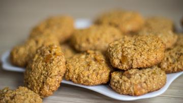 Oatmeal cookies without oil and without eggs. Delicious meatless recipe