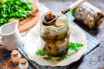 Pickled champignons for the winter