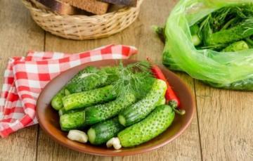 Salted cucumbers on the grandmother's recipe. Very tasty and crispy !!!