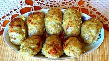 Cutlets from zucchini and minced meat. Delicious and juicy