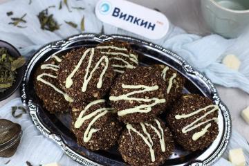 Cookies with coconut flakes