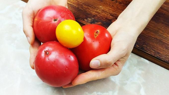 tomato preparation