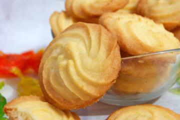 Very gentle and airy biscuits "Melting moments". Incredibly delicious!