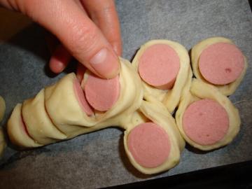 Frankfurters in a new test. A delicious and easy recipe