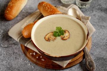 Mushroom cream soup with champignons with cream