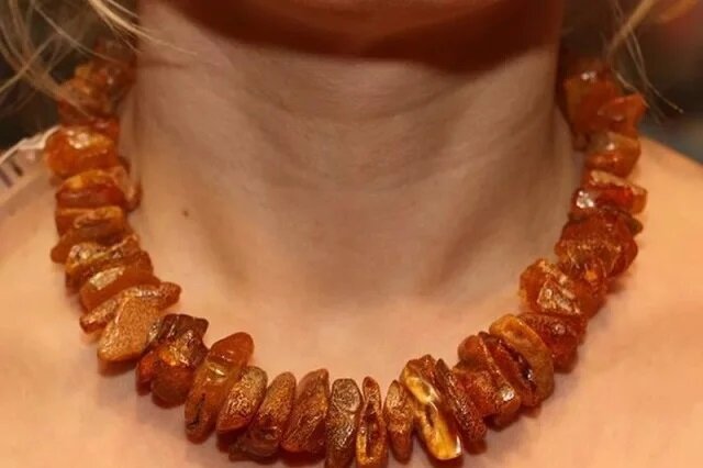 Beads of amber