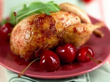 Chicken marinated in cherry: Holiday Recipes