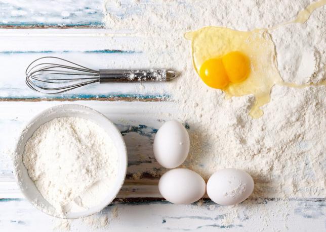 How to remove the egg flavor in baking. says confectioner