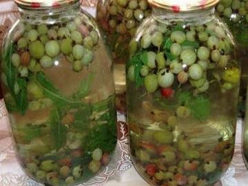 Gooseberry compote "Mojito". I roll up each year!