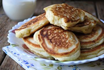 Pancakes with sour milk