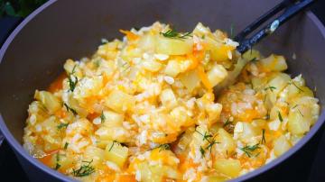 Courgettes cooked with rice. And side dishes, and a snack, and just like that